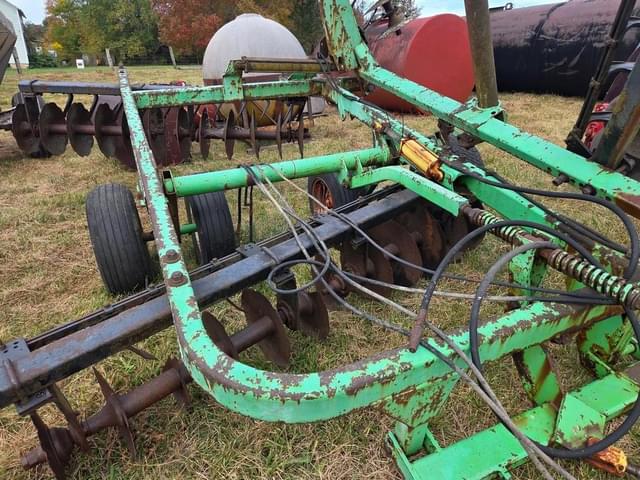 Image of Deutz-Allis 2500 equipment image 2