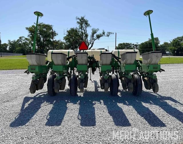Image of Duetz Allis 385 equipment image 3