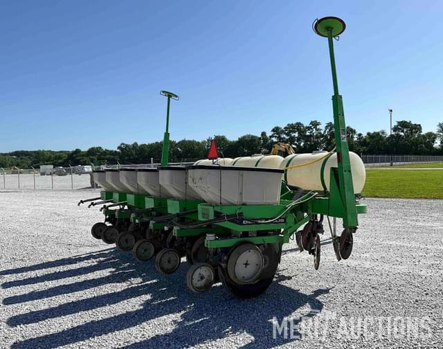 Image of Duetz Allis 385 equipment image 4