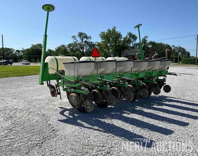 Image of Duetz Allis 385 equipment image 2