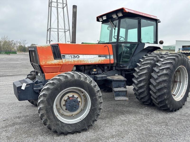 Deutz-Allis 9130 Equipment Image0