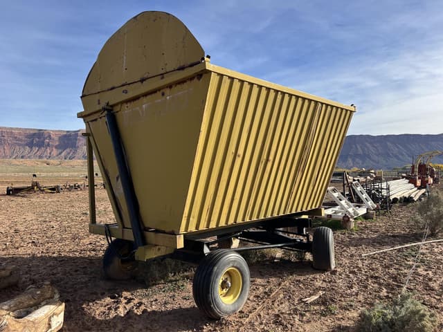 Image of Dump Chief 706 equipment image 2