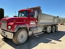 1997 Mack RD690S Image