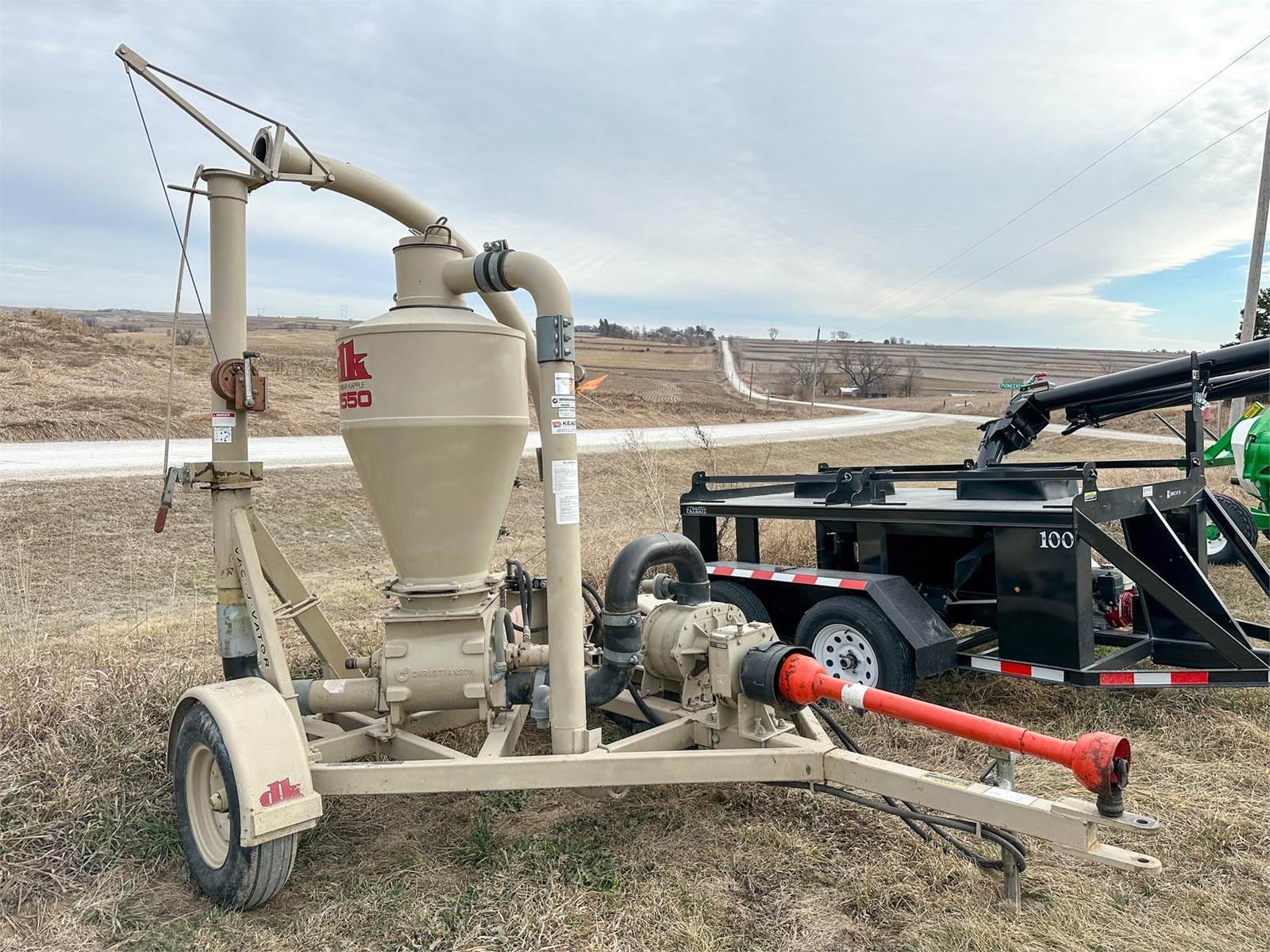 Dunbar Kapple 1550 Equipment Image0