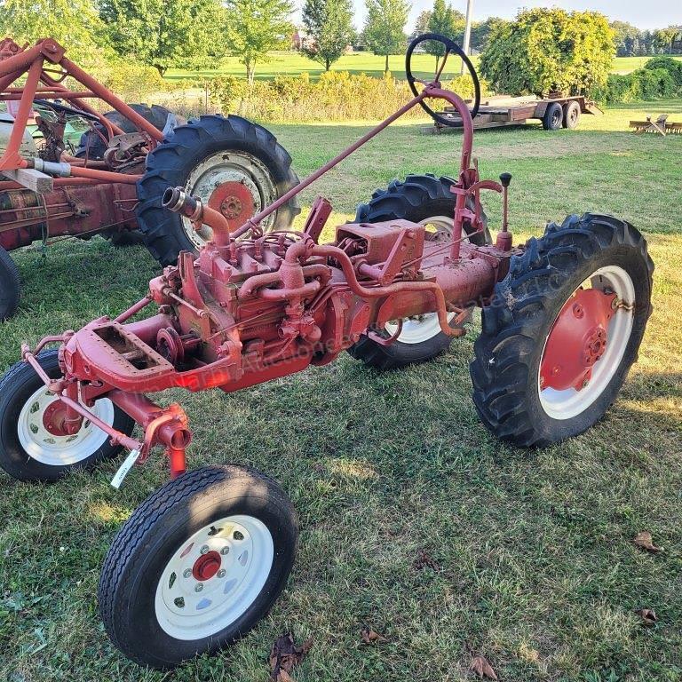 Image of Farmall Cub Primary image