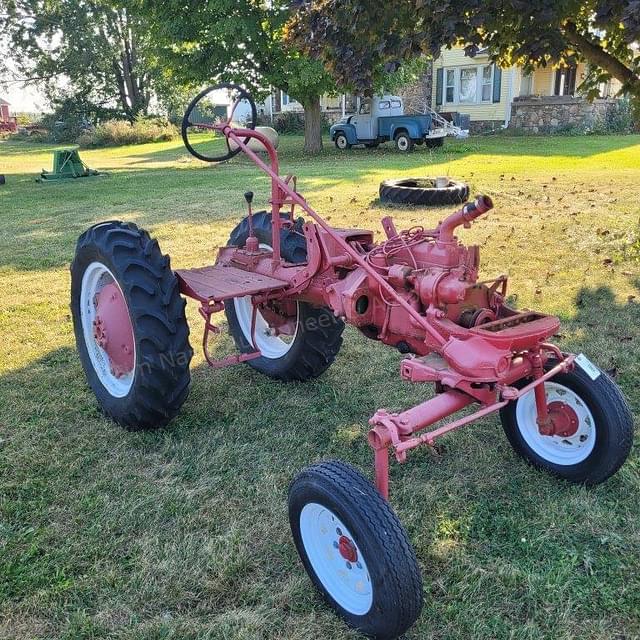 Image of Farmall Cub equipment image 1