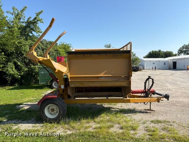 Image of Haybuster 2650 equipment image 3