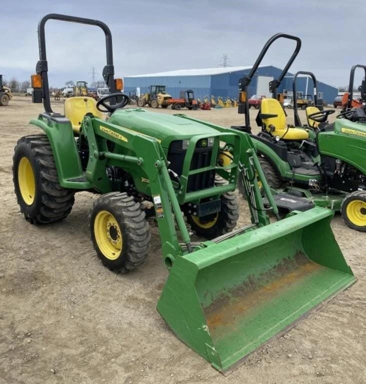 Main image John Deere 3025E