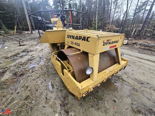 Image of DYNAPAC CC42A equipment image 4