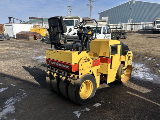 Image of DYNAPAC CC122C equipment image 2