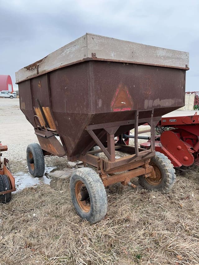 Image of E-Z Trail 220 equipment image 4