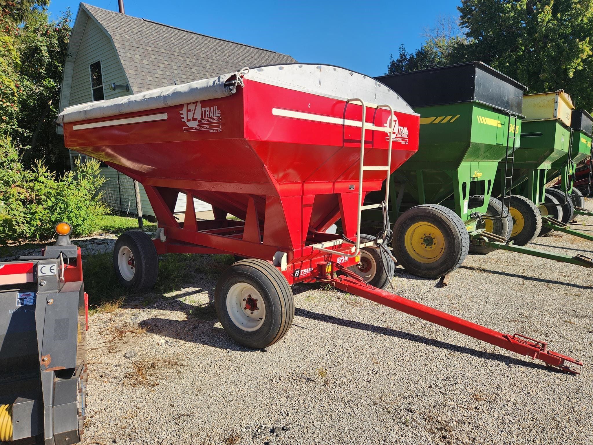 Main image E-Z Trail 230