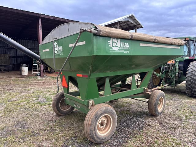 Image of E-Z Trail 230 equipment image 4