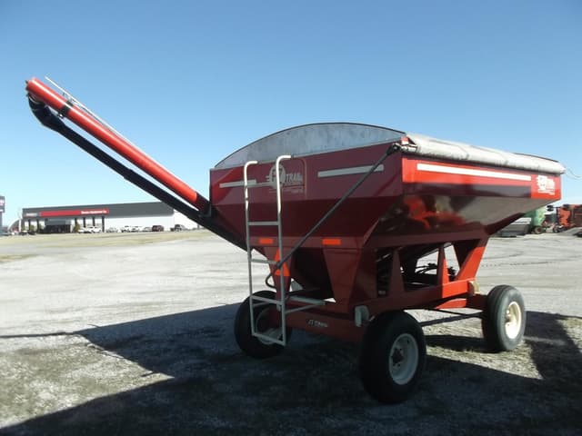 Image of E-Z Trail 230 equipment image 4