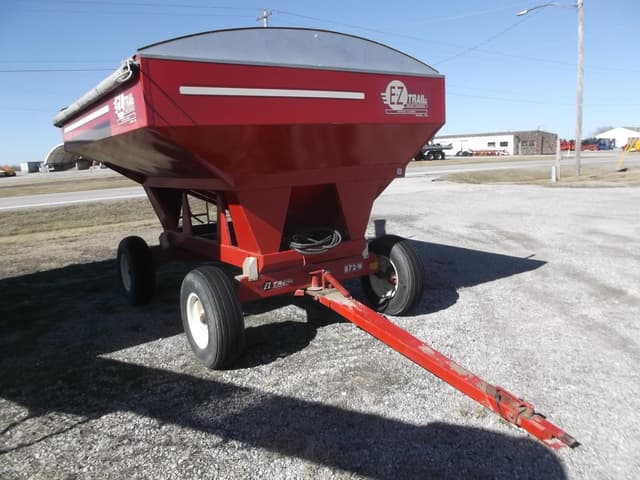 Image of E-Z Trail 230 equipment image 3