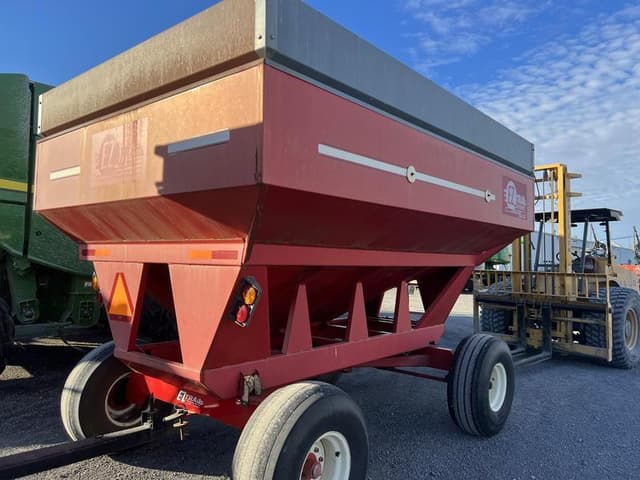 Image of E-Z Trail 3400 equipment image 2