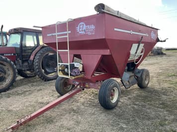 Main image E-Z Trail 3400