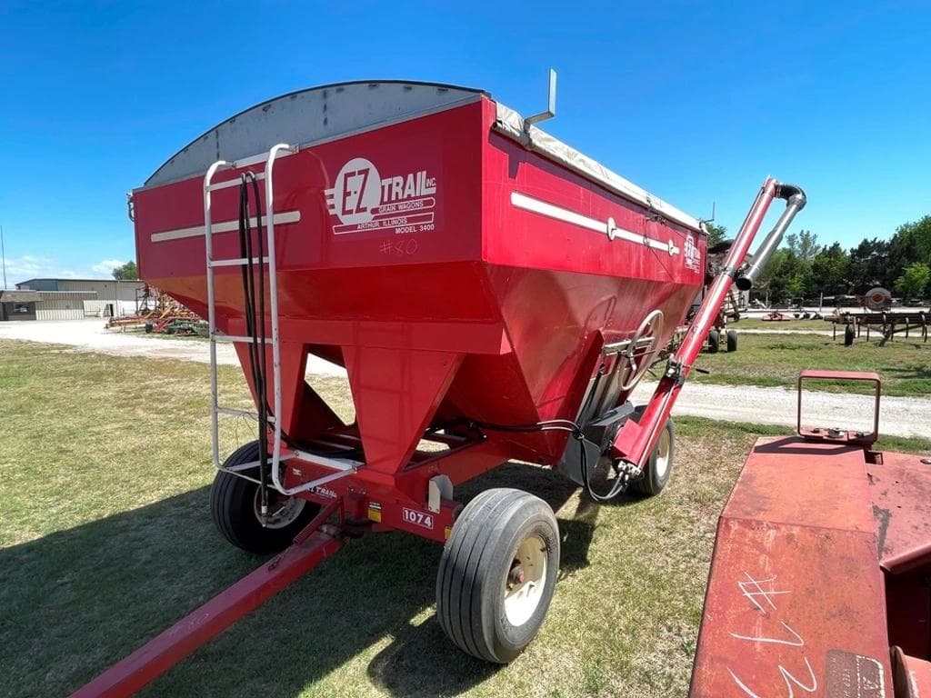 Image of E-Z Trail 3400 Image 1