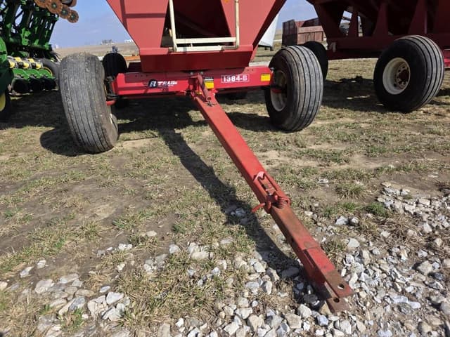 Image of E-Z Trail 3400 equipment image 1