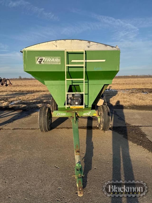 Image of E-Z Trail 3400 equipment image 2