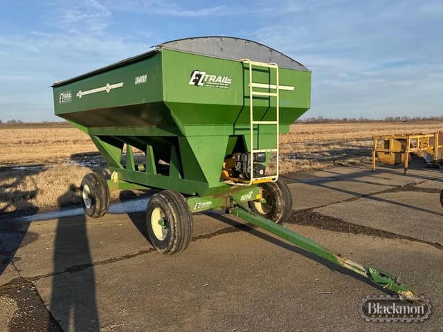 Image of E-Z Trail 3400 equipment image 1