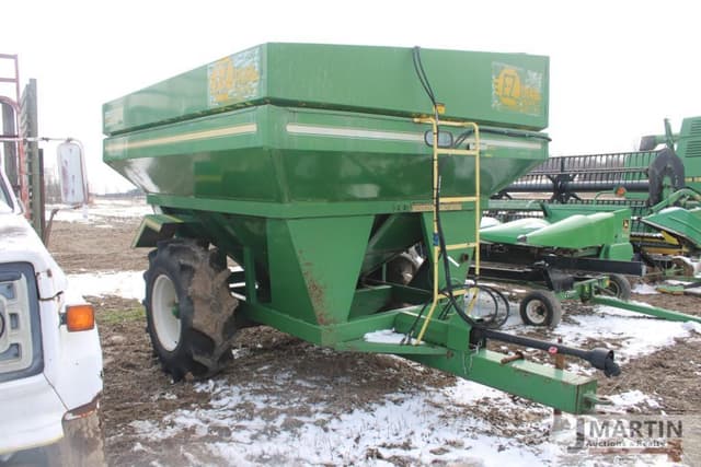 Image of E-Z Trail 475 equipment image 1