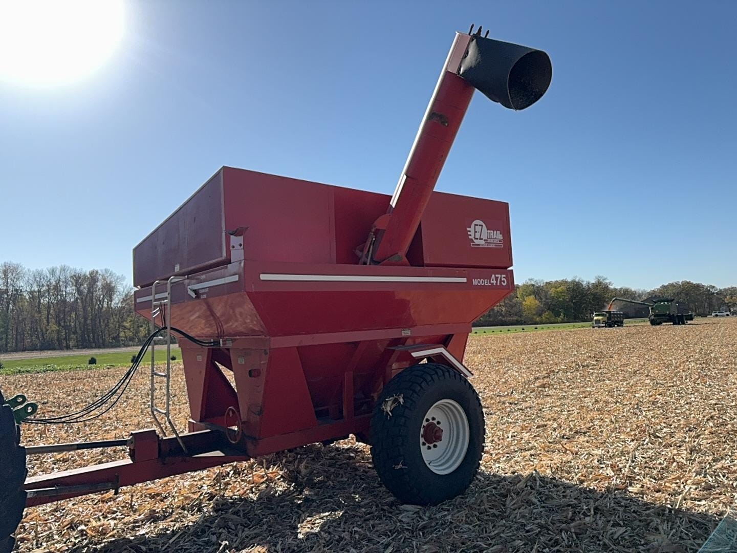 Main image E-Z Trail 475