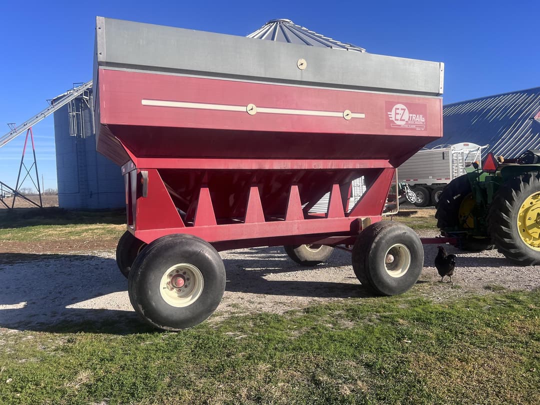 Image of E-Z Trail 500 Primary image