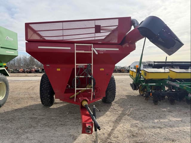 Image of E-Z Trail 510 equipment image 3