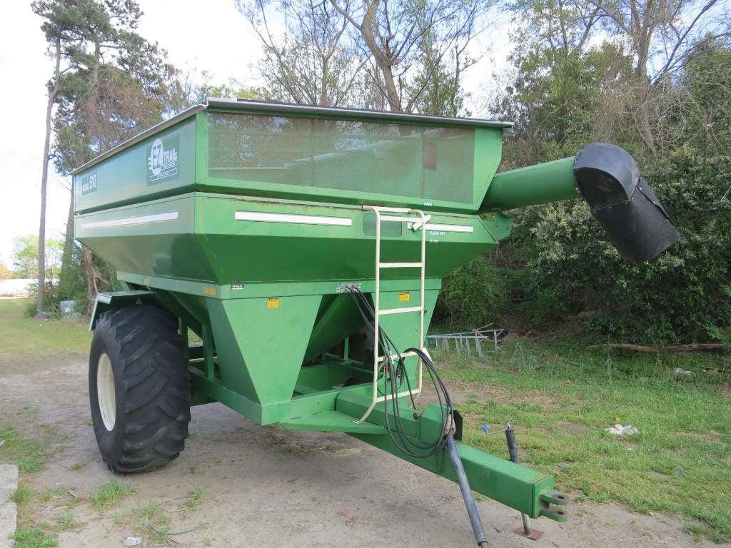 E-Z Trail 510 Equipment Image0