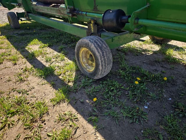 Image of E-Z Trail 672 equipment image 3