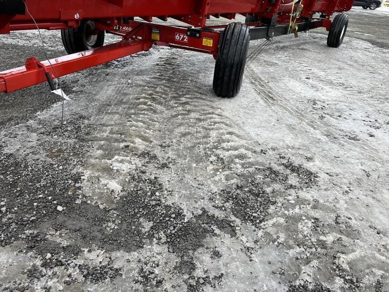 E-Z Trail 672 Equipment Image0