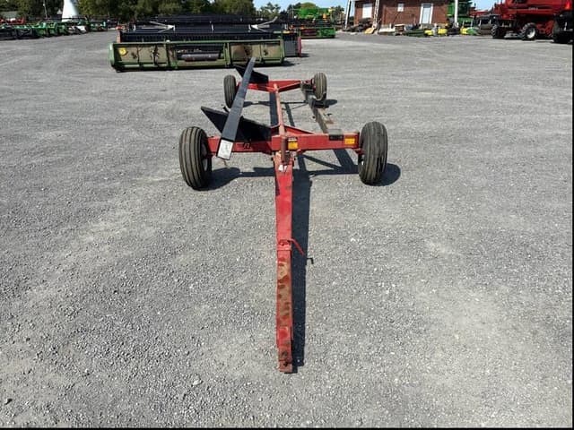 Image of E-Z Trail 672 equipment image 2