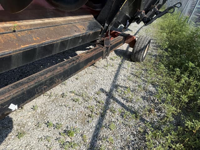Image of E-Z Trail 672 equipment image 4