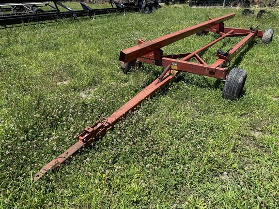 E-Z Trail 672 Equipment Image0
