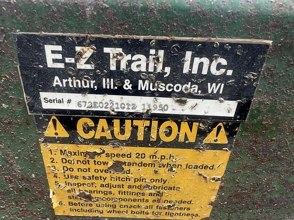 Image of E-Z Trail 672 equipment image 1