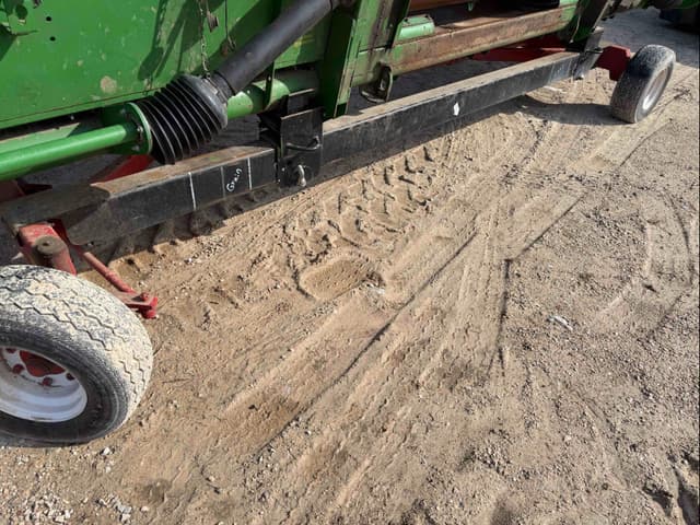 Image of E-Z Trail 672 equipment image 3