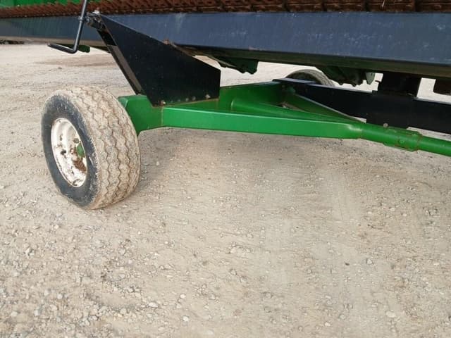 Image of E-Z Trail 672 equipment image 2