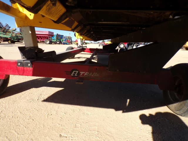 Image of E-Z Trail 680 equipment image 4