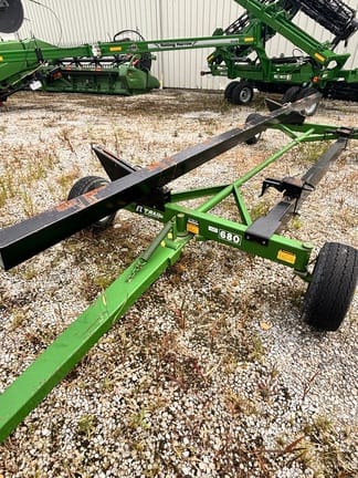 E-Z Trail 680 Equipment Image0