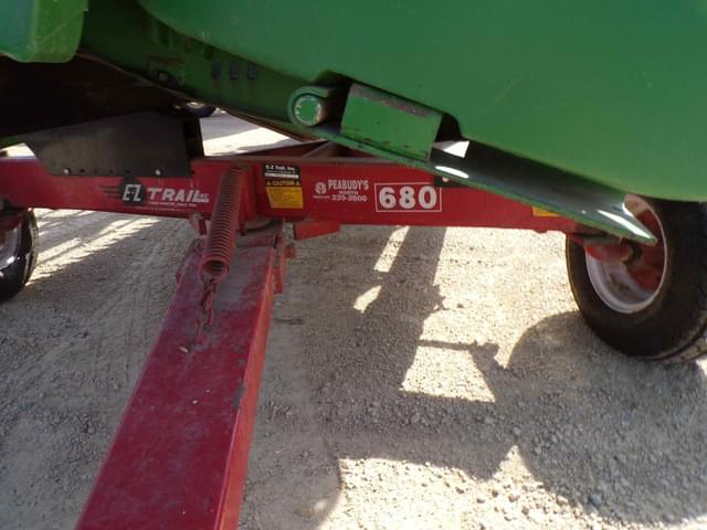 Image of E-Z Trail 680 equipment image 3
