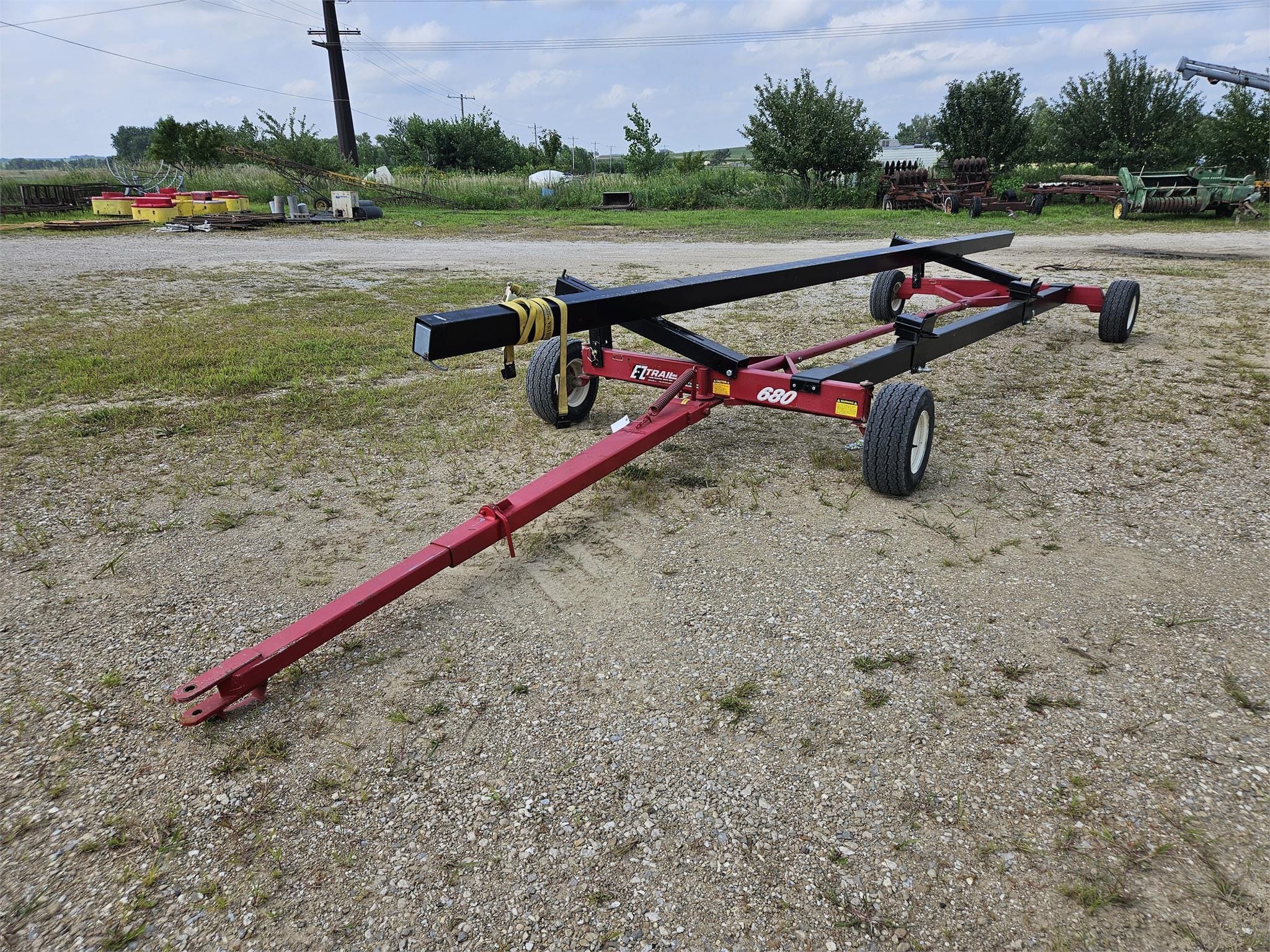 Main image E-Z Trail 680