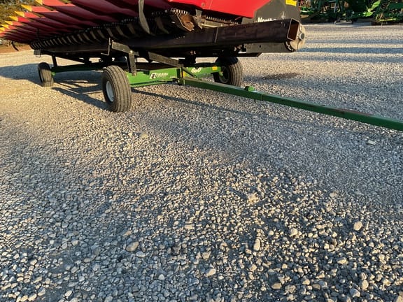 E-Z Trail 680 Equipment Image0