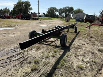 Main image E-Z Trail 680