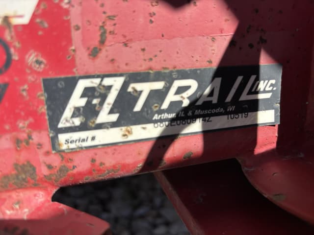 Image of E-Z Trail 680 equipment image 1