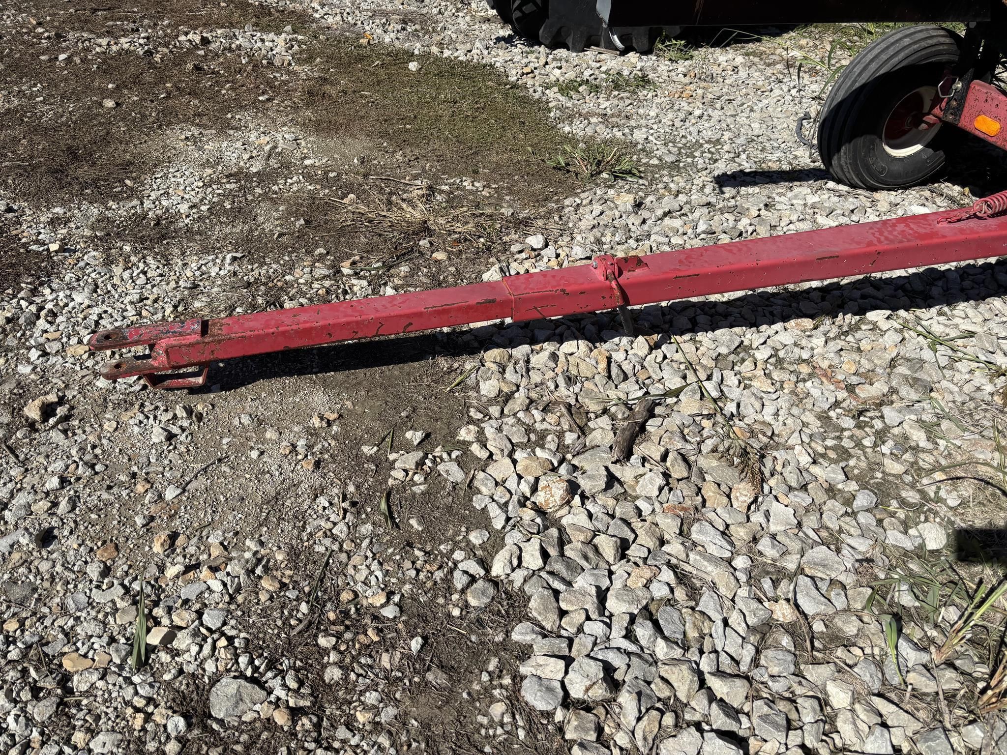 E-Z Trail 680 Equipment Image0