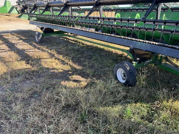 Main image E-Z Trail 680