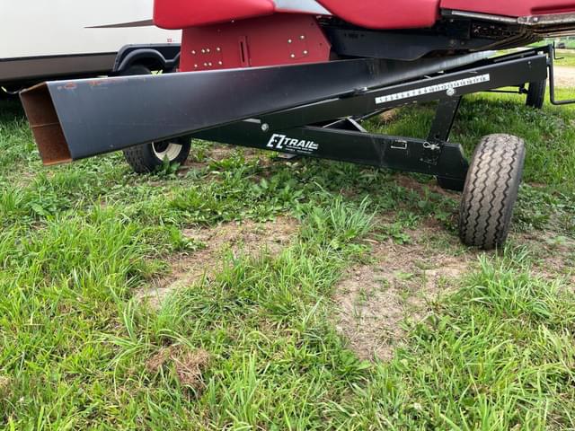 Image of E-Z Trail 680 equipment image 3