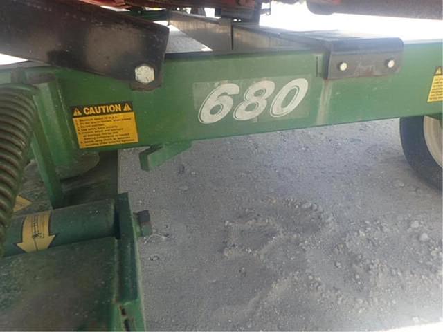 Image of E-Z Trail 680 equipment image 1