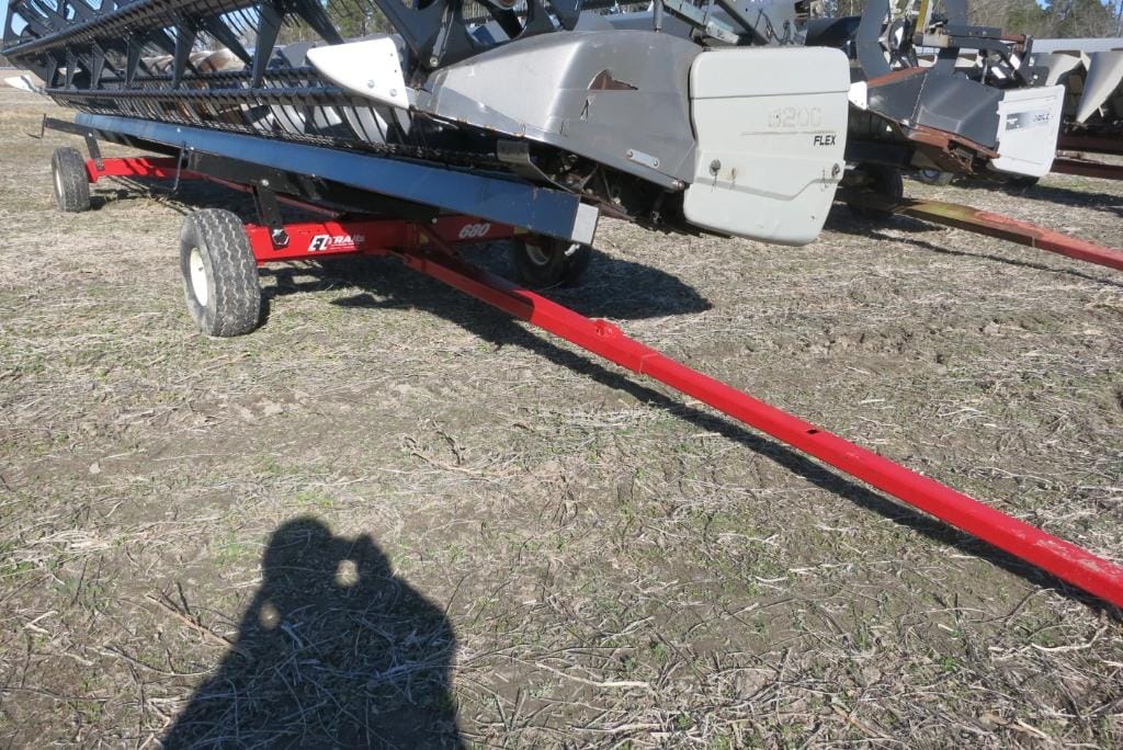 E-Z Trail 680 Equipment Image0